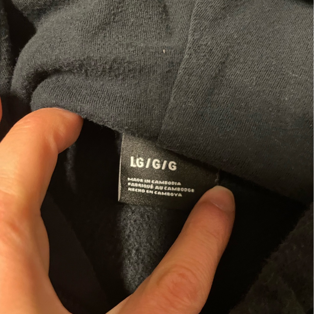 UNDER ARMOUR HOODIE - Picture 3 of 3